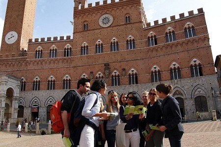 Car Parking Discount for tourist staying overnight in Siena